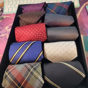 Bundle 10 ties. Several brands